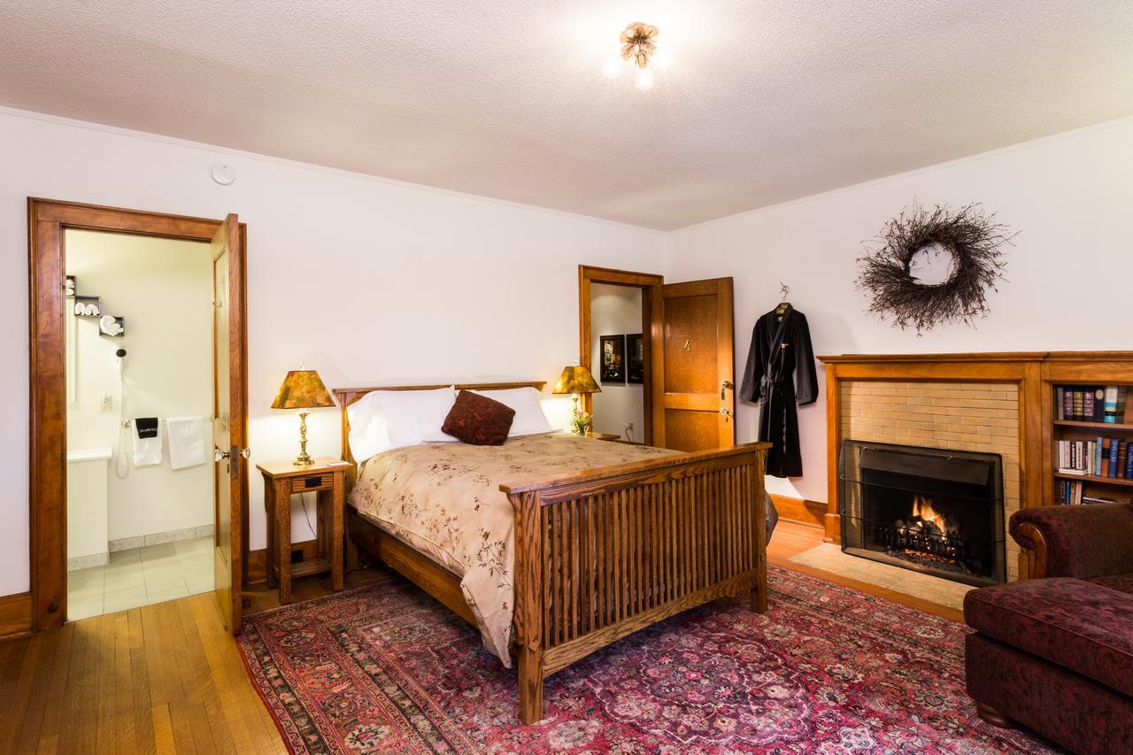 Stewart Hotel 4*