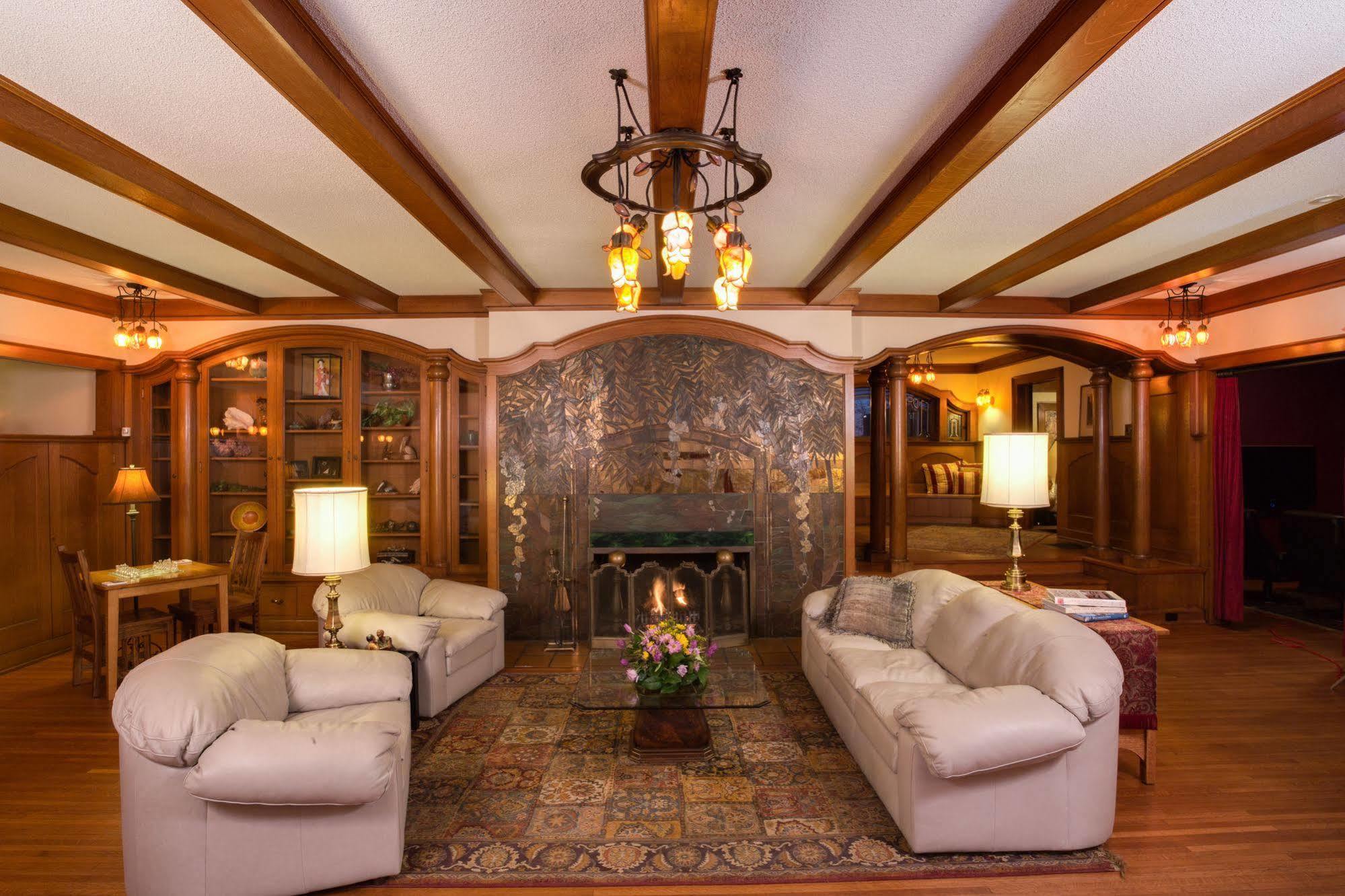 Hotel Stewart 4*